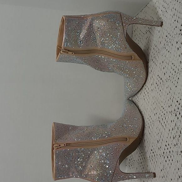 INC International Concepts Rhinestone Ankle Boots 9.5M New - Picture 5 of 10